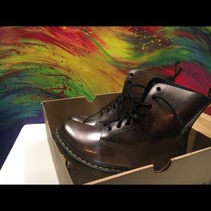 PEWTER DR MARTENS BRAND NEW RARE NEVER WORN